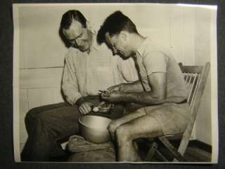 US Army Military Chores Peeling Potatoes WW2 Photo 811b  