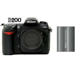 Nikon D200 10.2MP Digital SLR Camera (Body) + Extra Nikon 