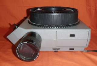 Kodak Ektagraphic III E Slide Projector w/Extras M  