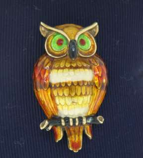 14k white gold detailed textured enamel owl booch pin nucite
